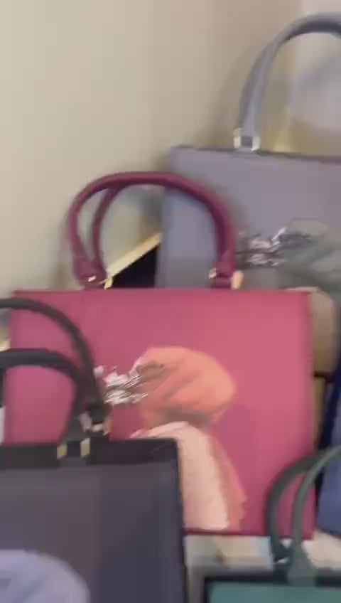 Girl's Nylon Plain Hand Bag