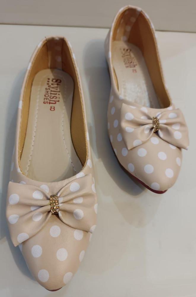 Women's Rexine Casual Pumps