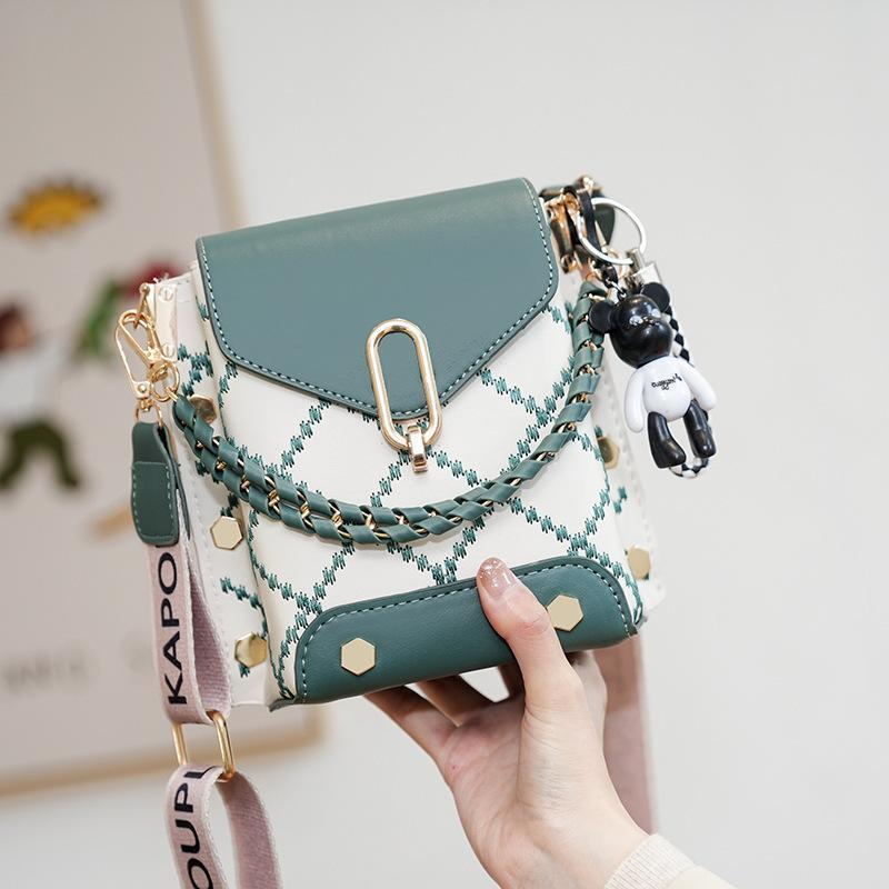 2025 new high-grade simple elegant Korean style fashionable niche mobile phone bag women's shoulder crossbody versatile Large Capacity