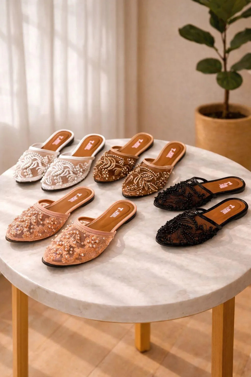 Lace Embroidered Women's Slippers
