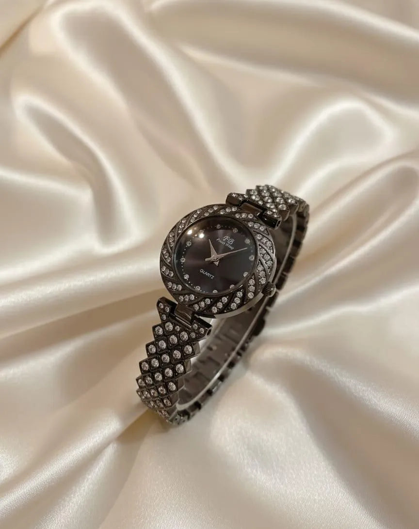 Women's Rose Gold Quartz Watch with Chain Strap - 1 Pc