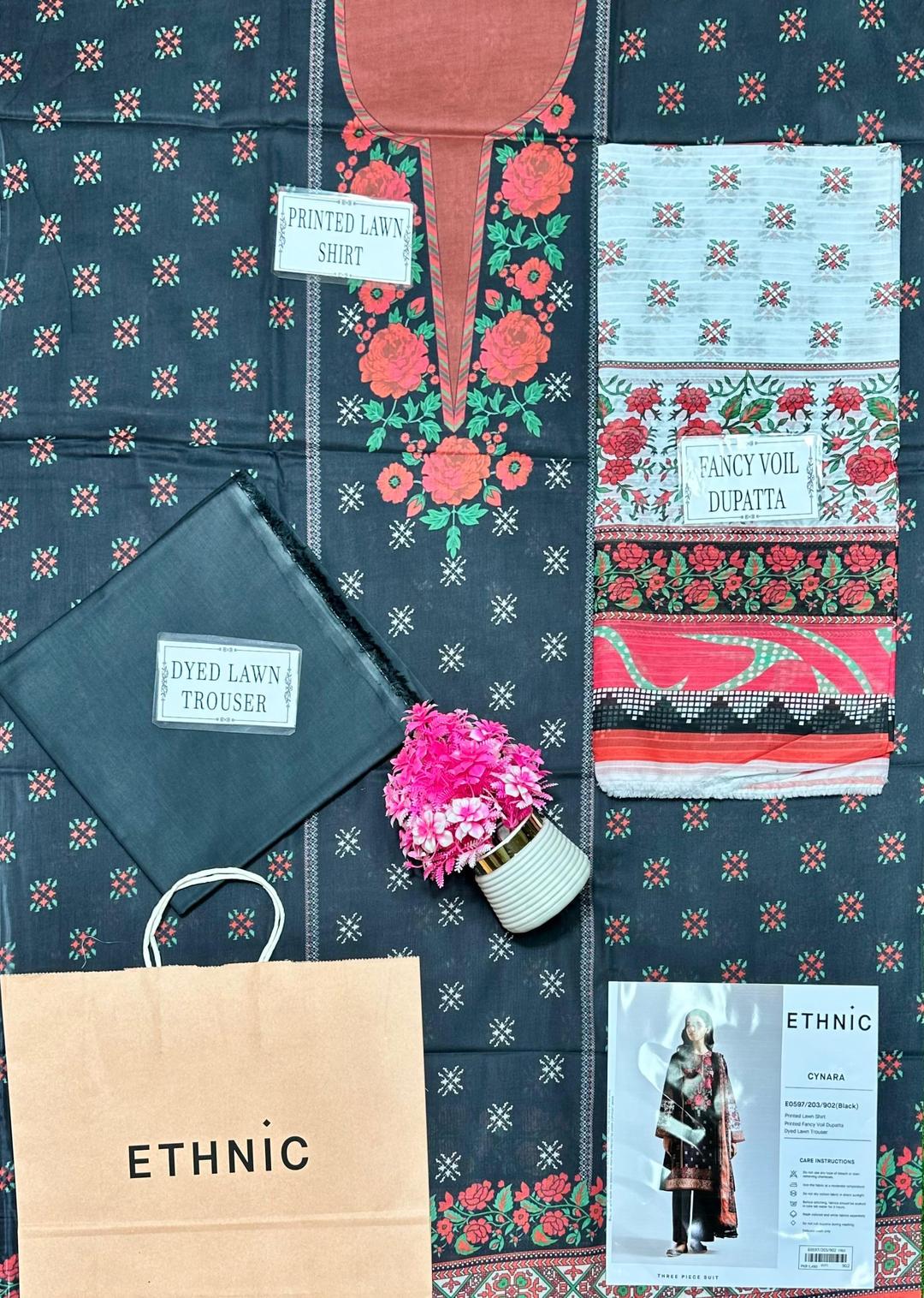 3 Pcs Women's Unstitched Printed Suit