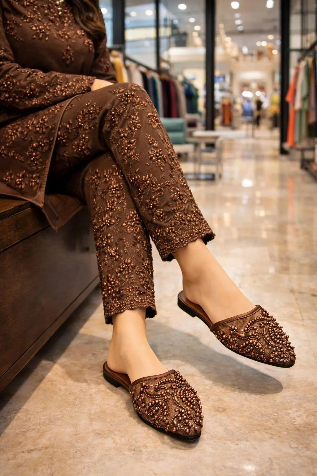 Lace Embroidered Women's Slippers