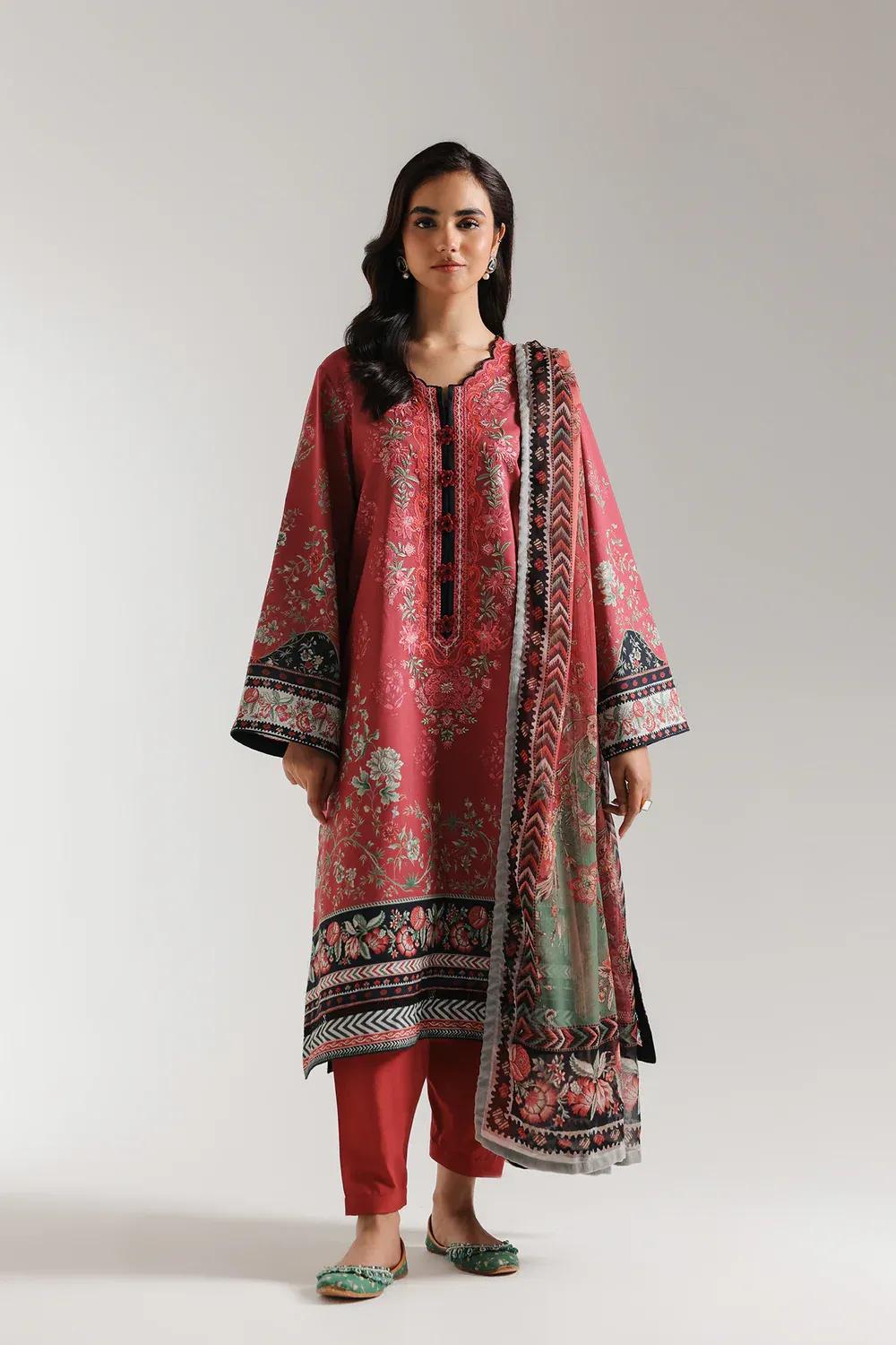 3 Pcs Women's Unstitched Printed Suit